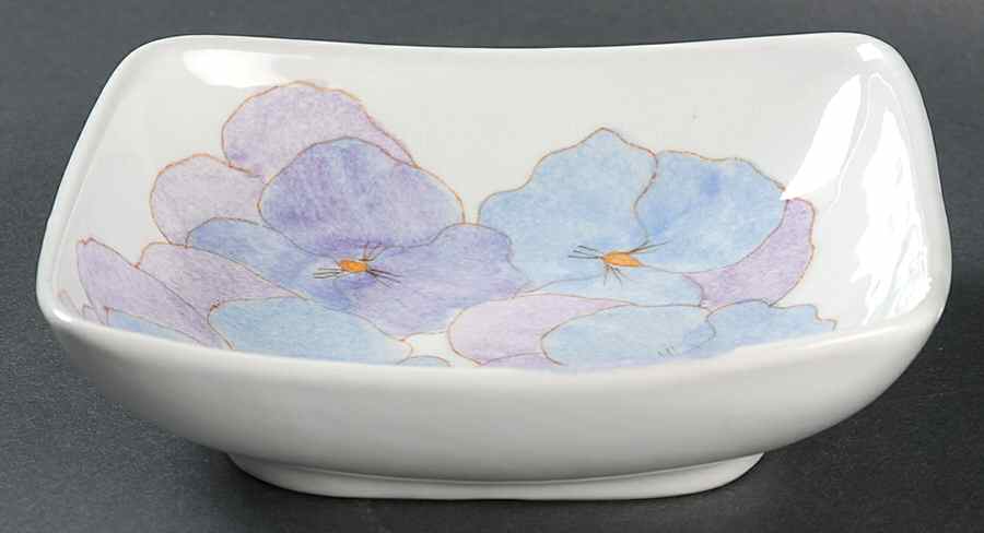 267L Square Fruit/Dessert (Sauce) Bowl by Ernestine-1