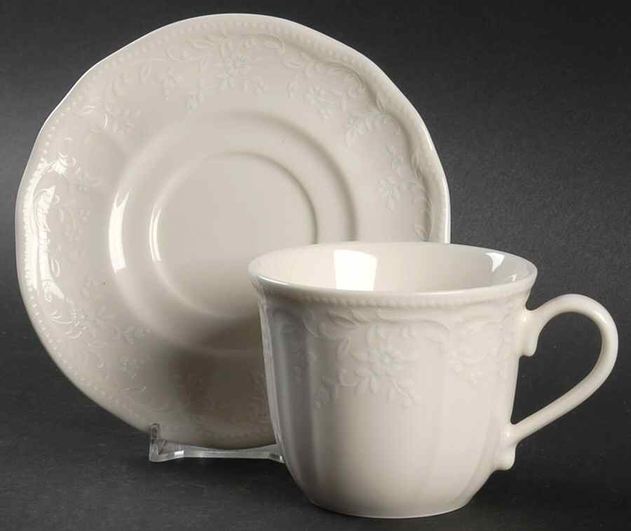 Sonja Flat Cup & Saucer Set by Epoch-1
