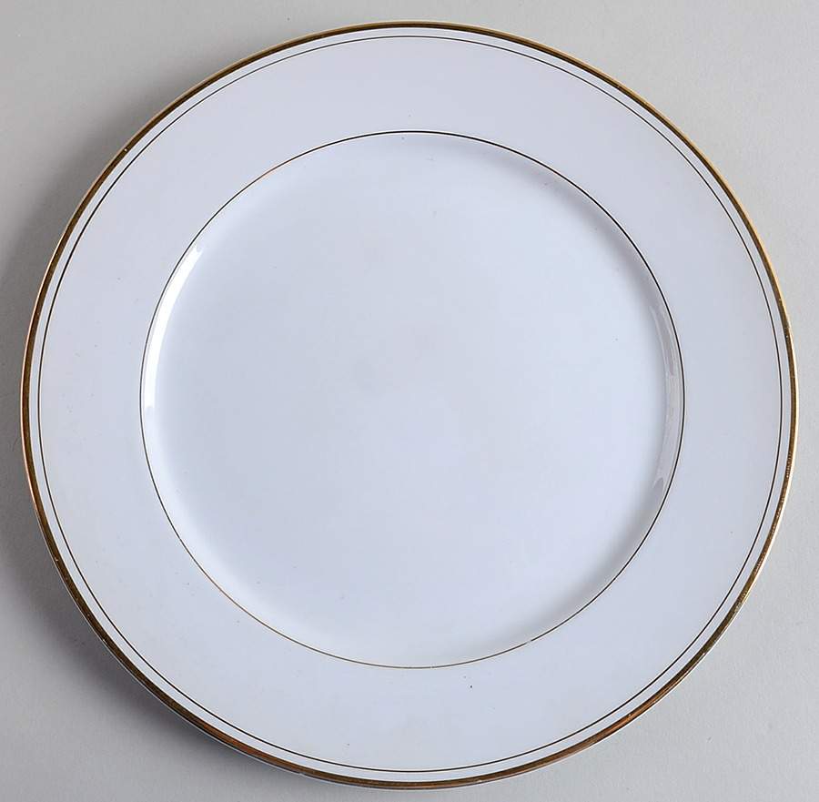 Royal Gold Dinner Plate by Empress (Japan)-1