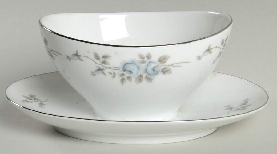 ERK3 Gravy Boat with Attached Underplate by Erika Porzellan-1