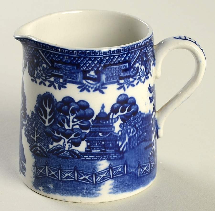 Willow Creamer by England-1