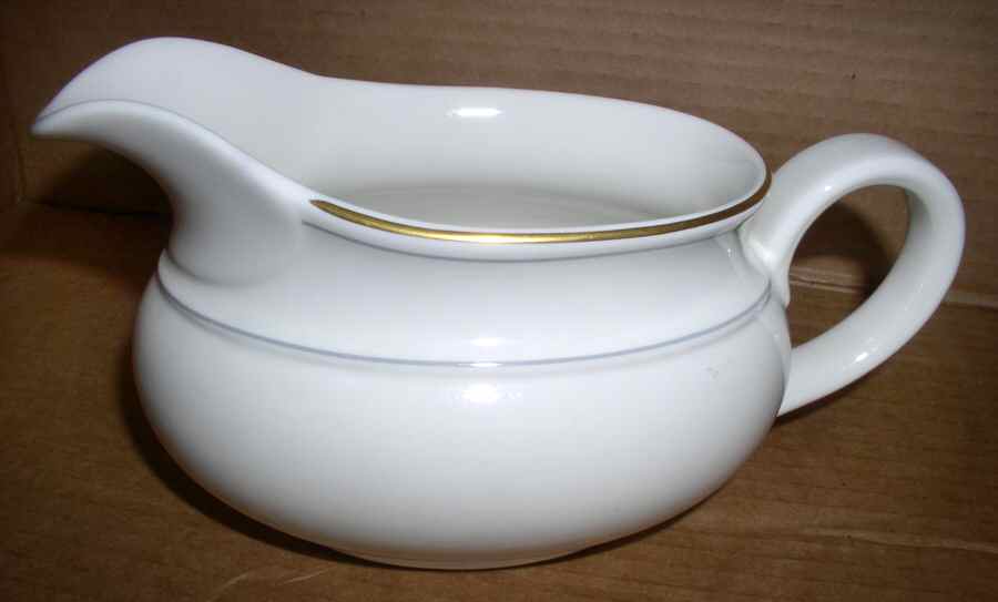 Lumiere Creamer by Royal Doulton-1