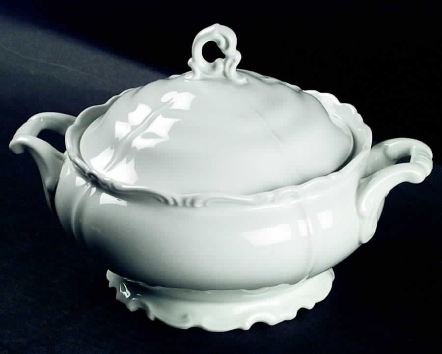 Maria Theresia Round Covered Vegetable by Edelstein-1