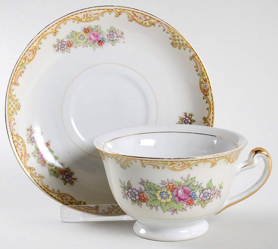 ESO15 Footed Cup & Saucer Set by ESCO (Japan)-1