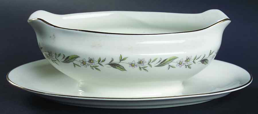 EPR5 Gravy Boat with Attached Underplate by Empress (USA)-1