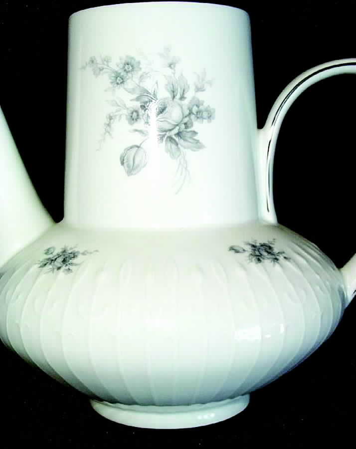 23939 Teapot & Lid by Edelstein-1