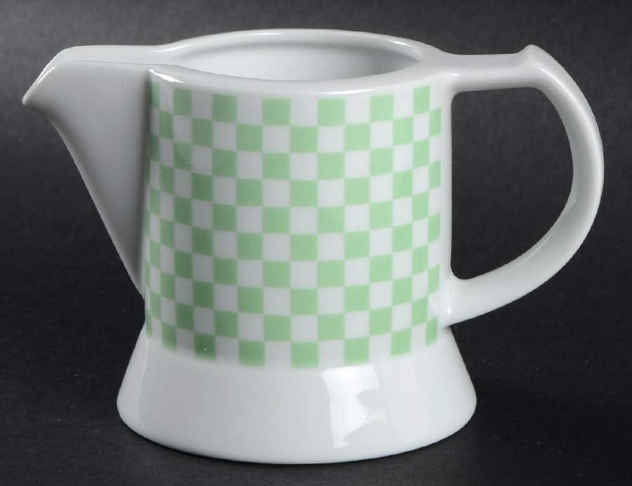 ESC122 Creamer by Eschenbach-1