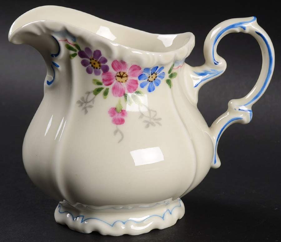 EDE31 Creamer by Edelstein-1