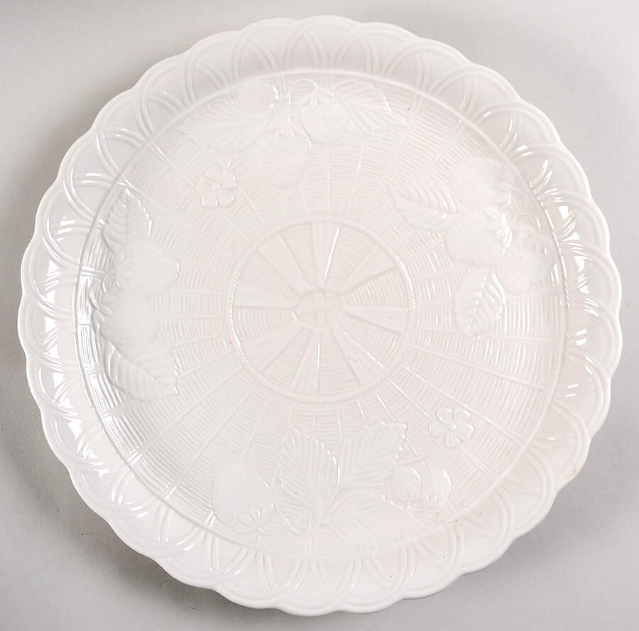 ETA2 14" Chop Plate (Round Platter) by Ethan Allen-1