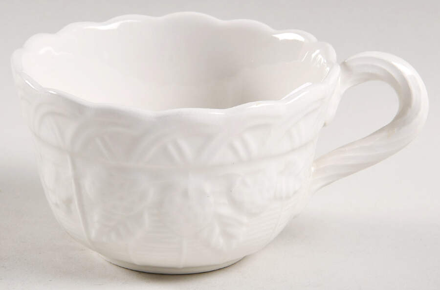 ETA2 Flat Cup by Ethan Allen-1