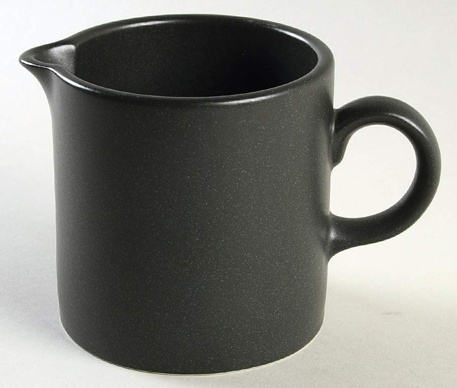 Zoom Cream Creamer by Epoch-1