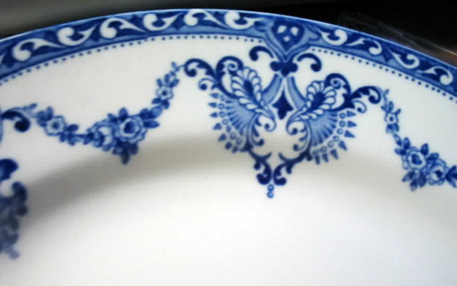 Jewel Dinner Plate by Alfred Meakin-1
