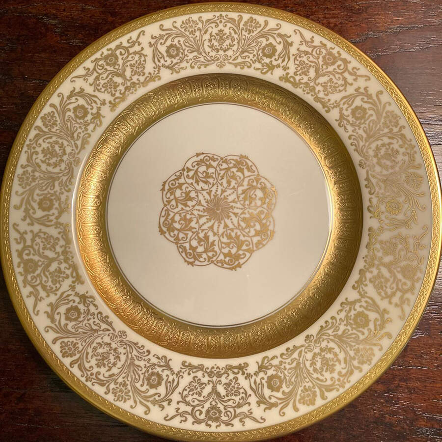 E232-200 Dinner Plate by Edgerton-1