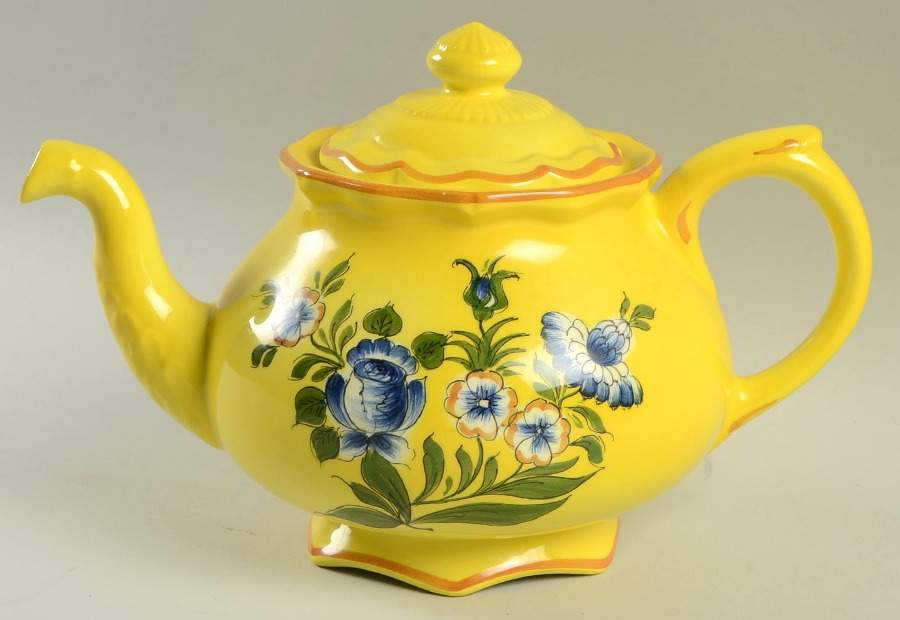 Marseilles Yellow Teapot & Lid by Tiffany-1