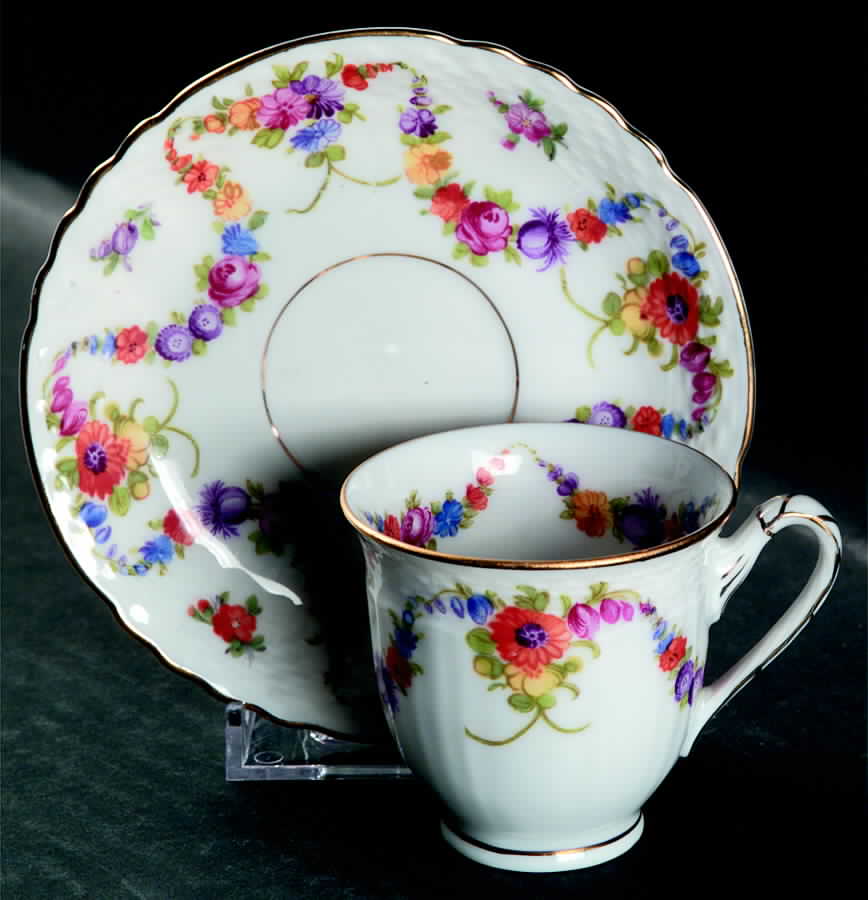 9954-919 (White, Basketweave) Footed Demitasse Cup & Saucer Set by Epiag-1