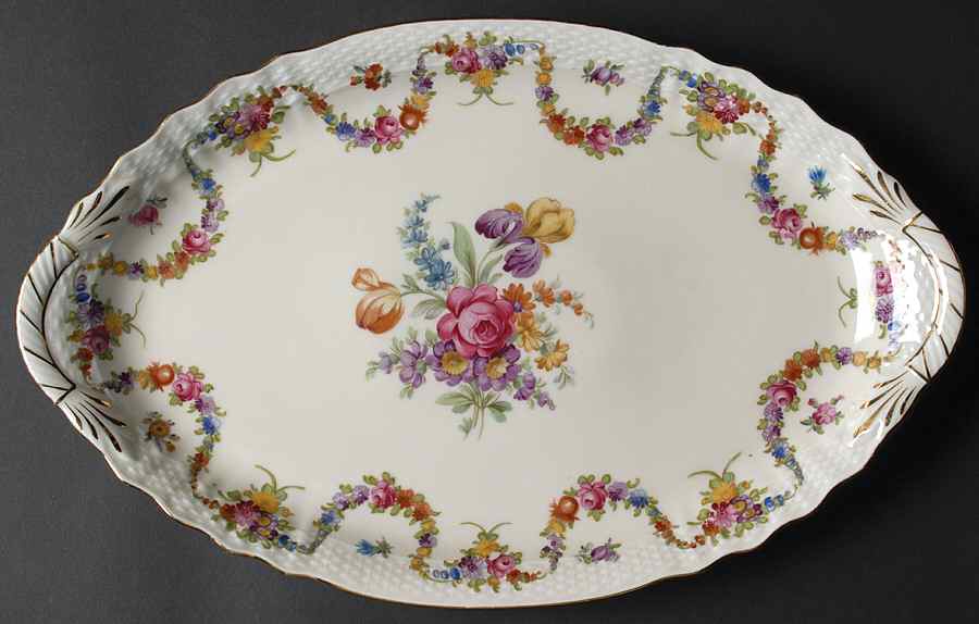 9954-9195 (Cream, Basketweave) 13" Oval Serving Platter by Epiag-1
