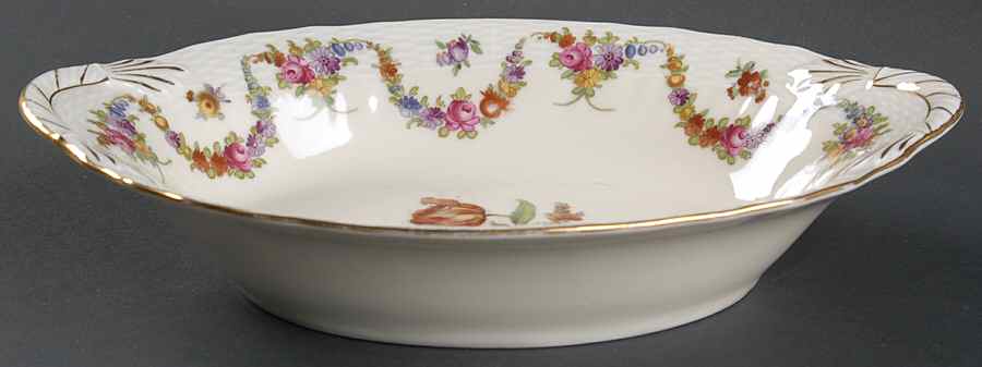 9954-9195 (Cream, Basketweave) 10" Oval Vegetable Bowl by Epiag-1