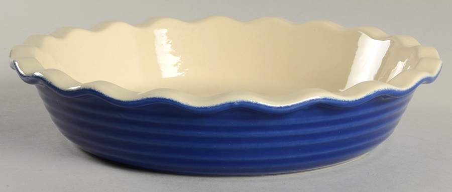 Le Potier Blue (Lavande) 10" Pie Baking Plate by Emile Henry-1
