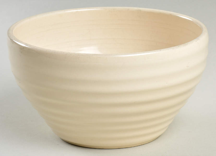 Le Potier Creme (Ivoire) Coupe Cereal Bowl by Emile Henry-1