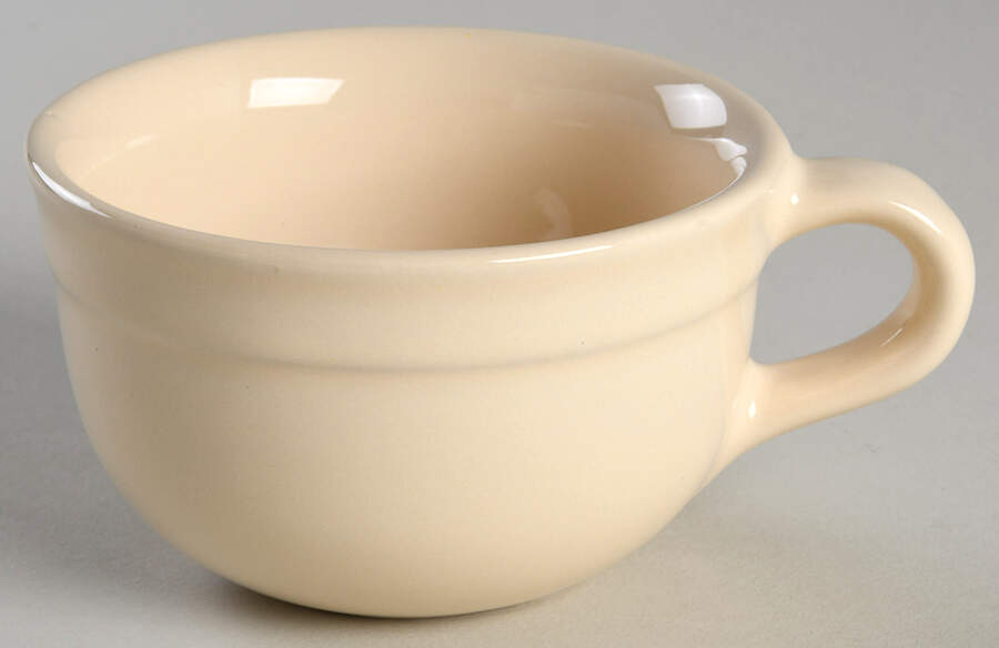 Le Potier Creme (Ivoire) Flat Cup by Emile Henry-1