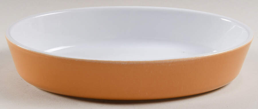 Citron Pastis (Yellow) 9" Oval Baker by Emile Henry-1