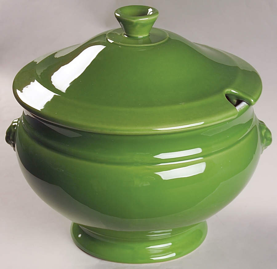 Vert (Green) Tureen &  Lid by Emile Henry-1