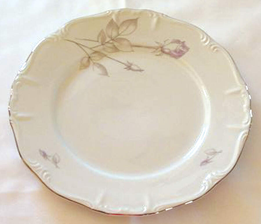 EDE35 Dinner Plate by Edelstein-1