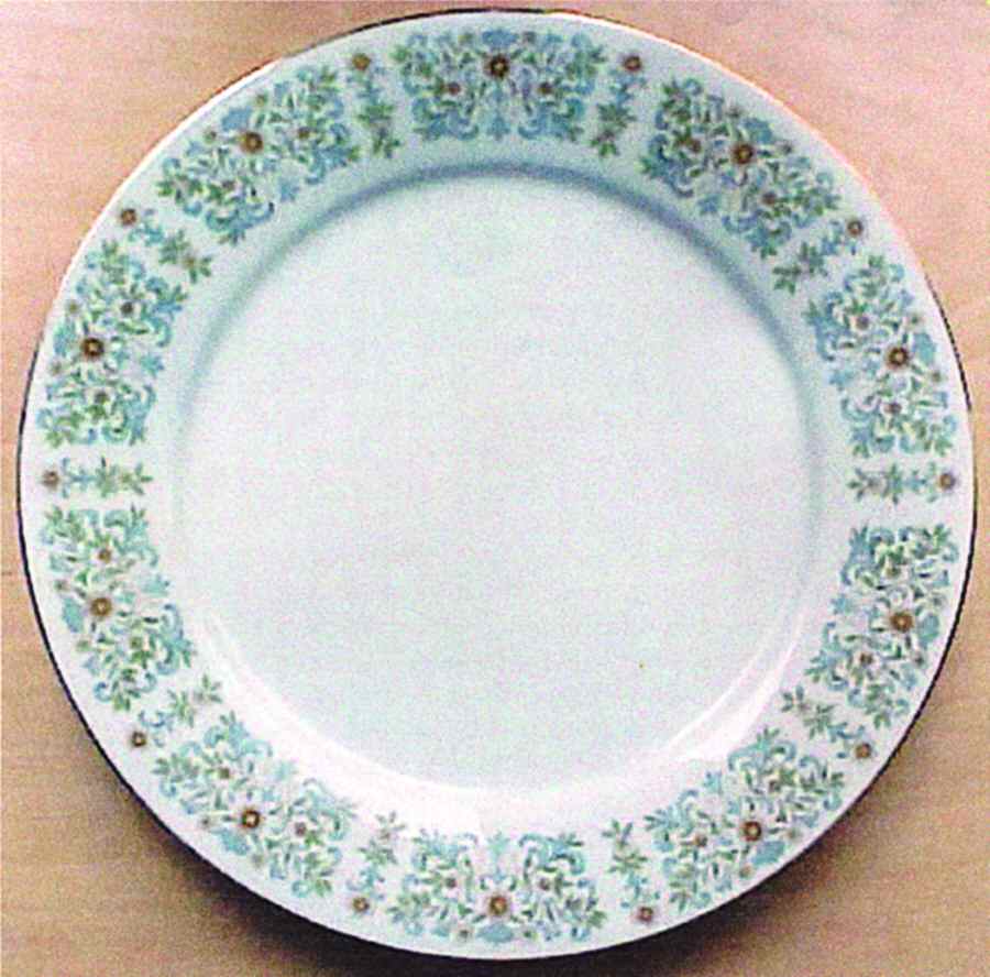 Juliet Dinner Plate by Everbrite (Japan)-1