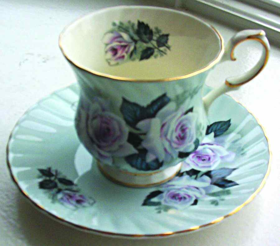 4283 Footed Cup & Saucer Set by Elizabethan-1