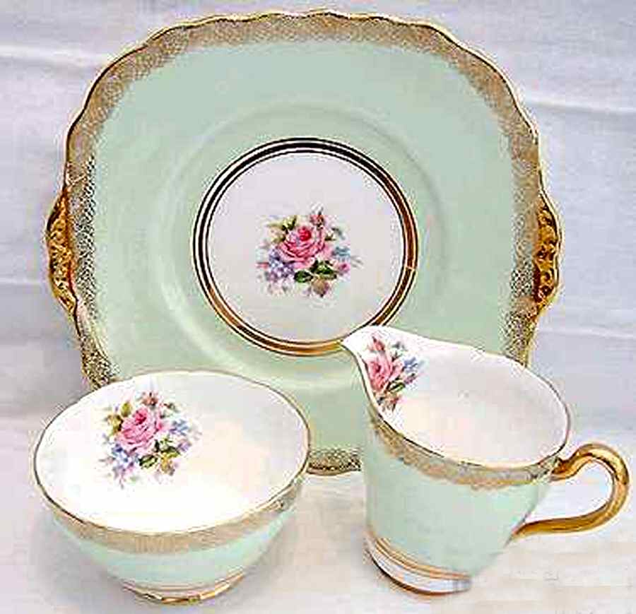 ENG50 Handled Cake Plate by England-1