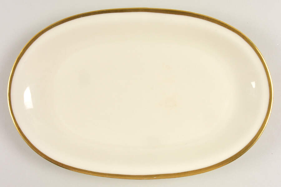 W507 12" Oval Serving Platter by Eschenbach-1