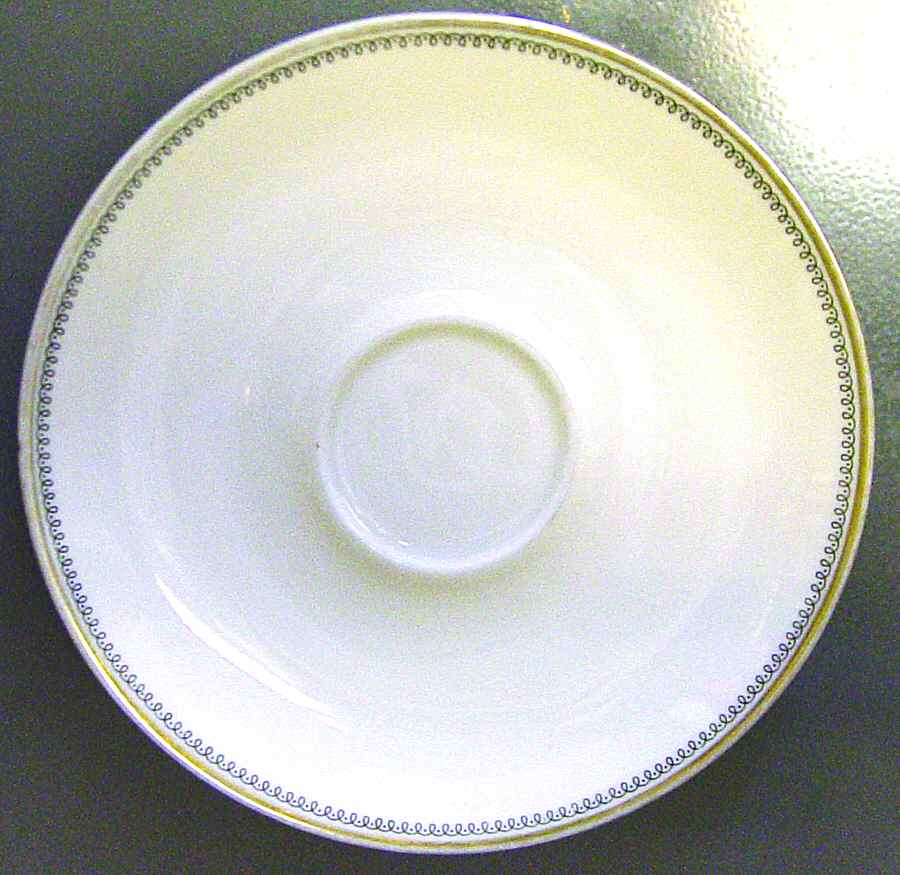 W2384 Saucer by Eschenbach-1