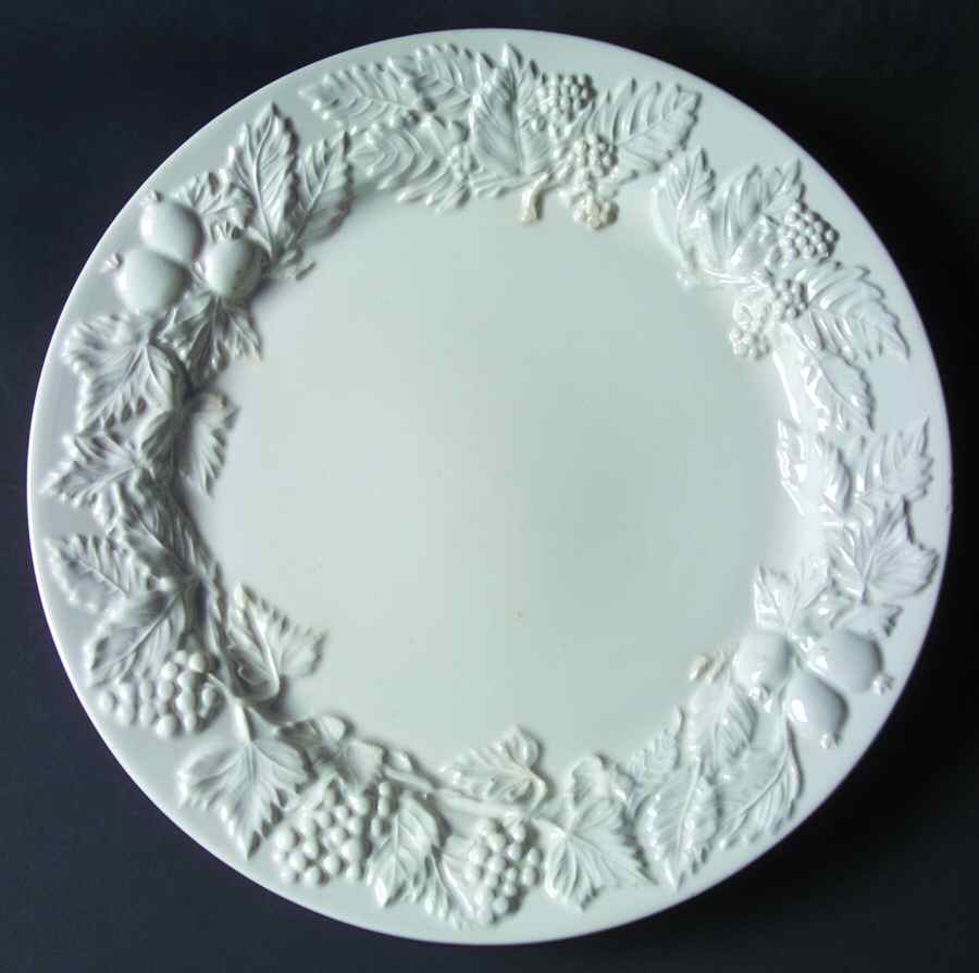 ESE19 Dinner Plate by Este-1