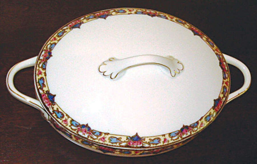 2109 Oval Covered Vegetable by Edelstein-1