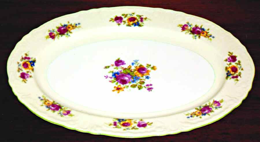 EMJ23 12" Oval Serving Platter by Embassy (Japan)-1