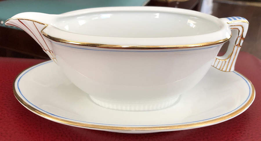 EPI298 Gravy Boat & Underplate by Epiag-1
