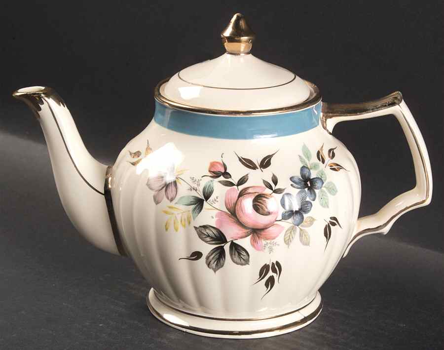 3519 Teapot & Lid by Sadler-1