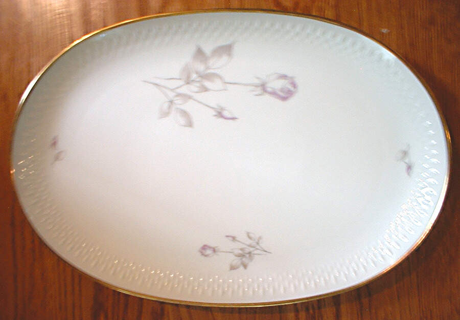 21257 15" Oval Serving Platter by Edelstein-1