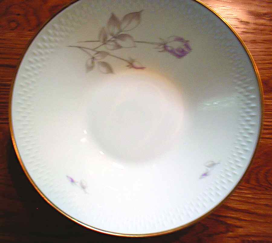21257 10" Round Vegetable Bowl by Edelstein-1