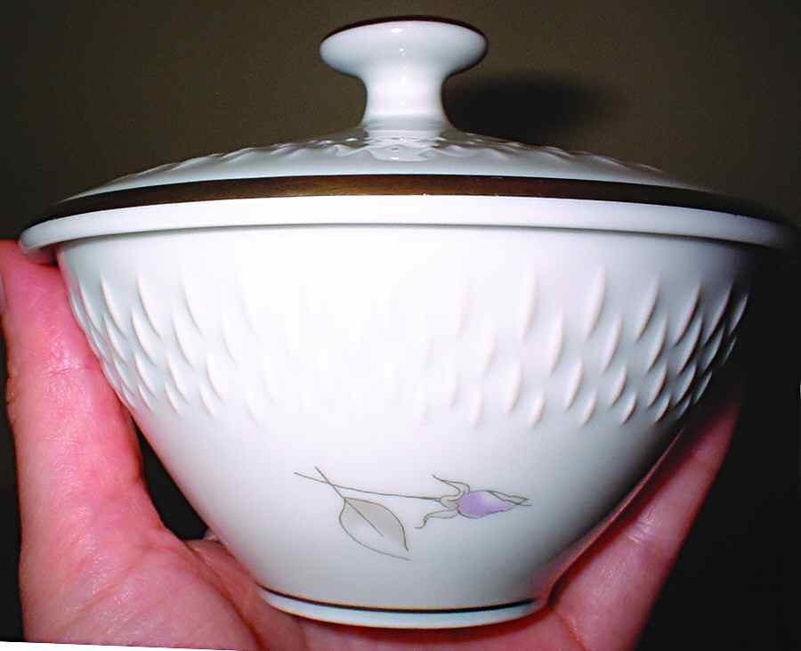 21257 Sugar Bowl & Lid by Edelstein-1