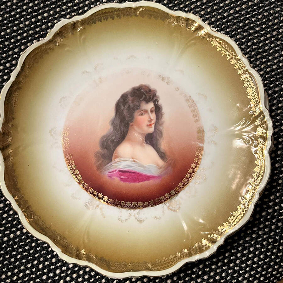 ELO16 Luncheon Plate by Elbogen-1