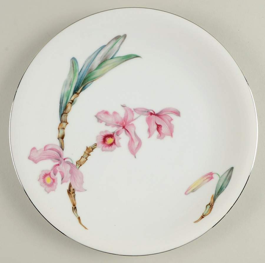 Corsage Dinner Plate by Empress (Japan)-1