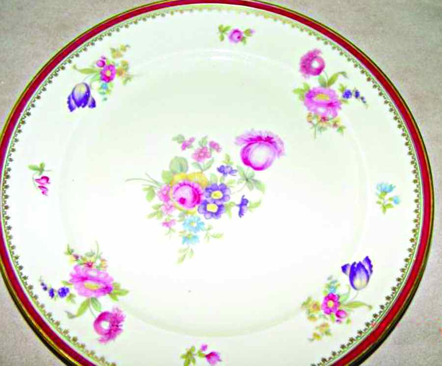 322 Dinner Plate by Eschenbach-1