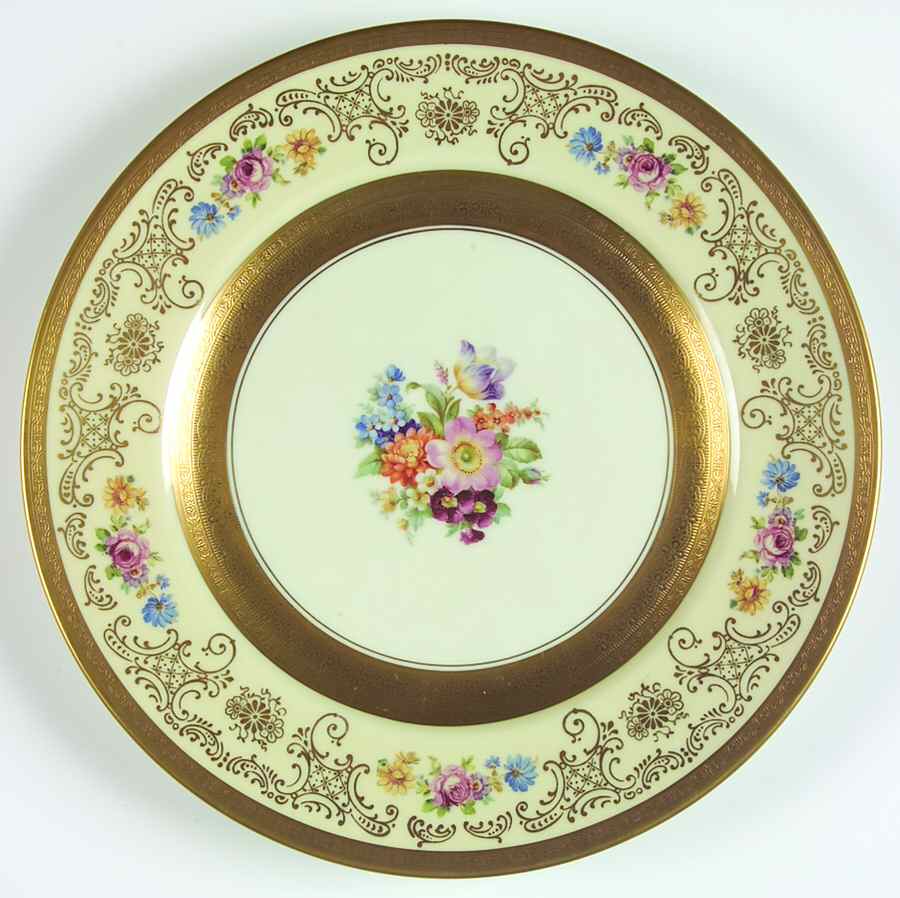 E210-12 Dinner Plate by Edgerton-1