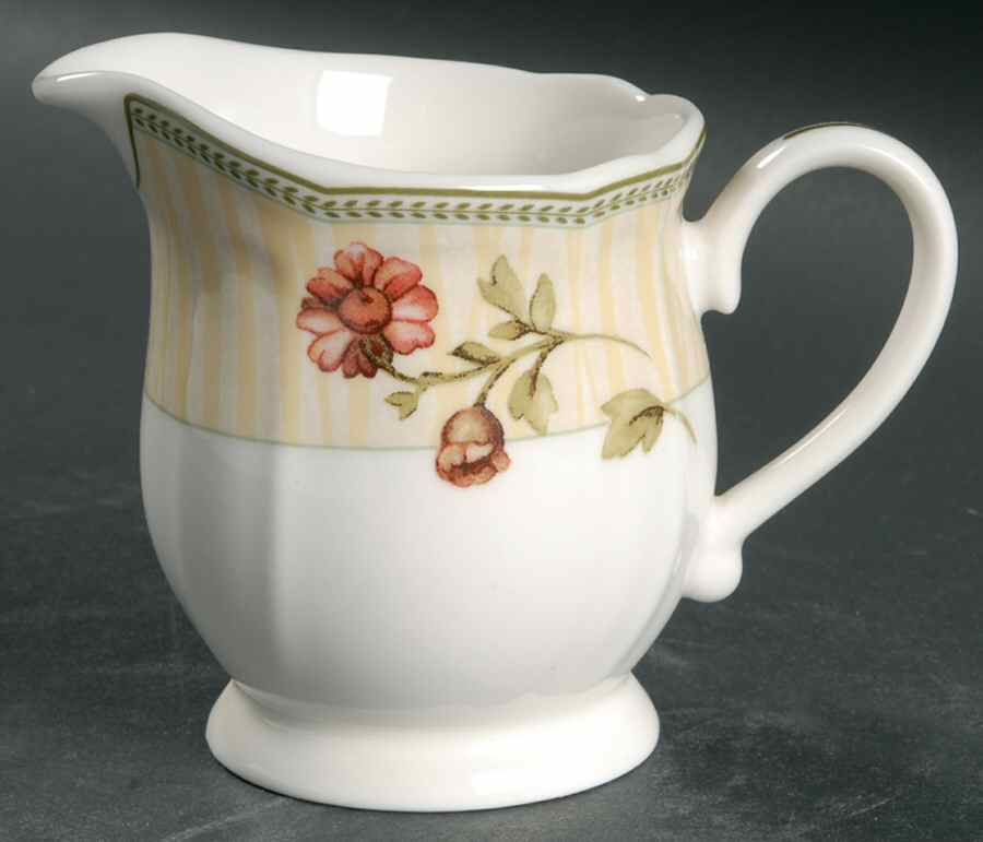 Fleur de Provence Creamer by Epoch-1