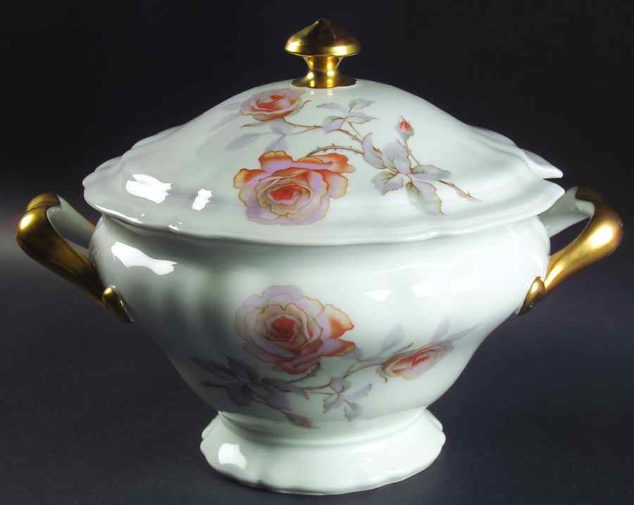 EAM48 Tureen &  Lid by E & A Muller-1