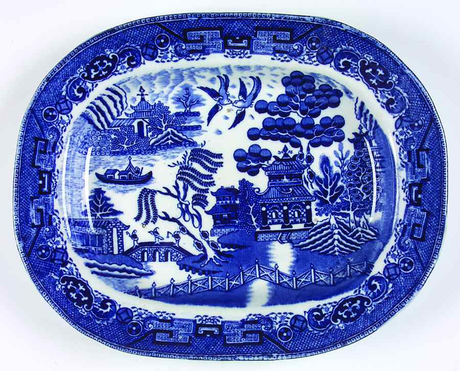 Blue Willow 13" Oval Serving Platter by England-1