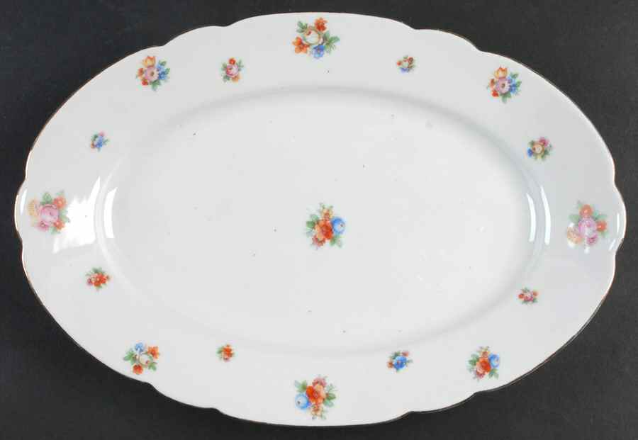 2870 (Scalloped) 13" Oval Serving Platter by Edelstein-1