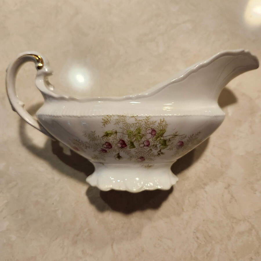 EPP6 Gravy Boat by East Palestine-1