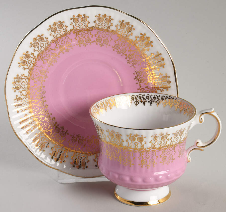 5223 Footed Cup & Saucer Set by Elizabethan-1